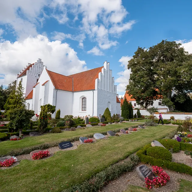 Fyrendal Kirke Kirkegård