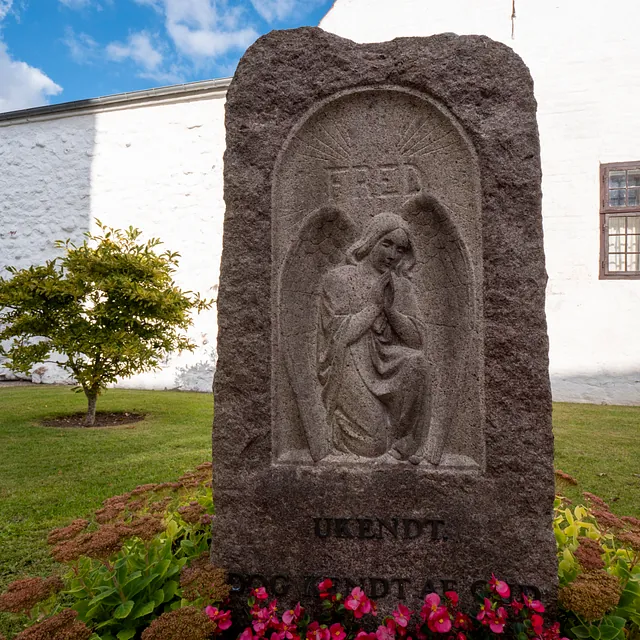 Fyrendal Kirke gravsted